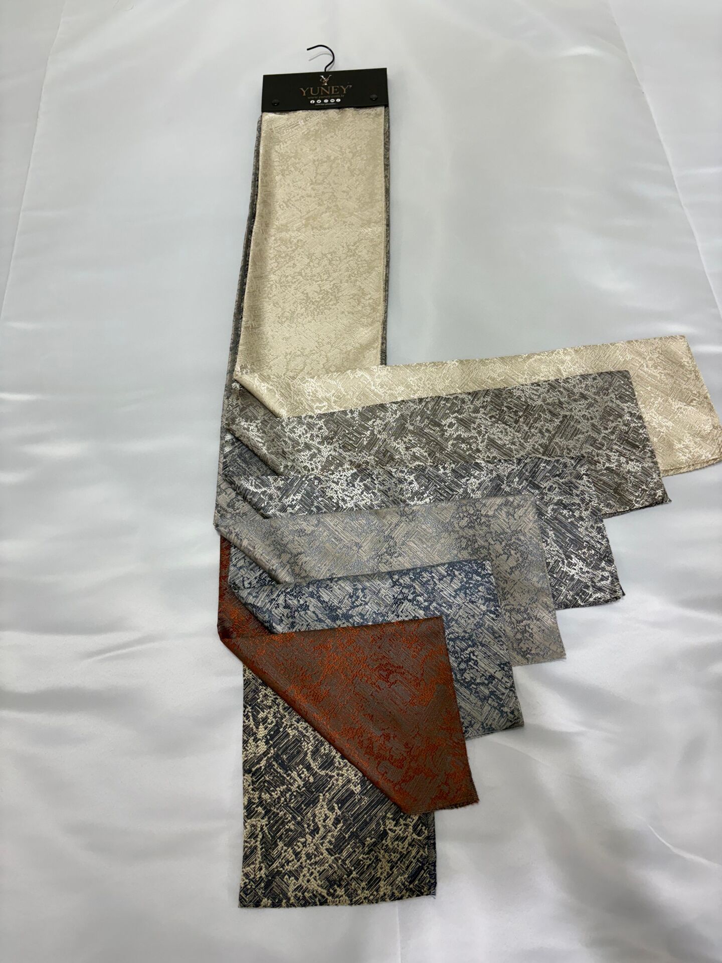 Küba Fon Perde Kartela