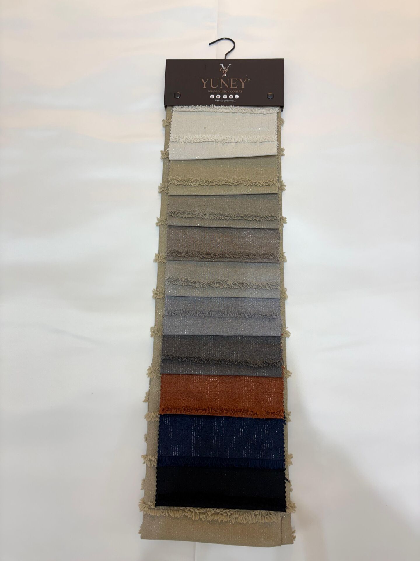 3810 Fon Perde Kartela