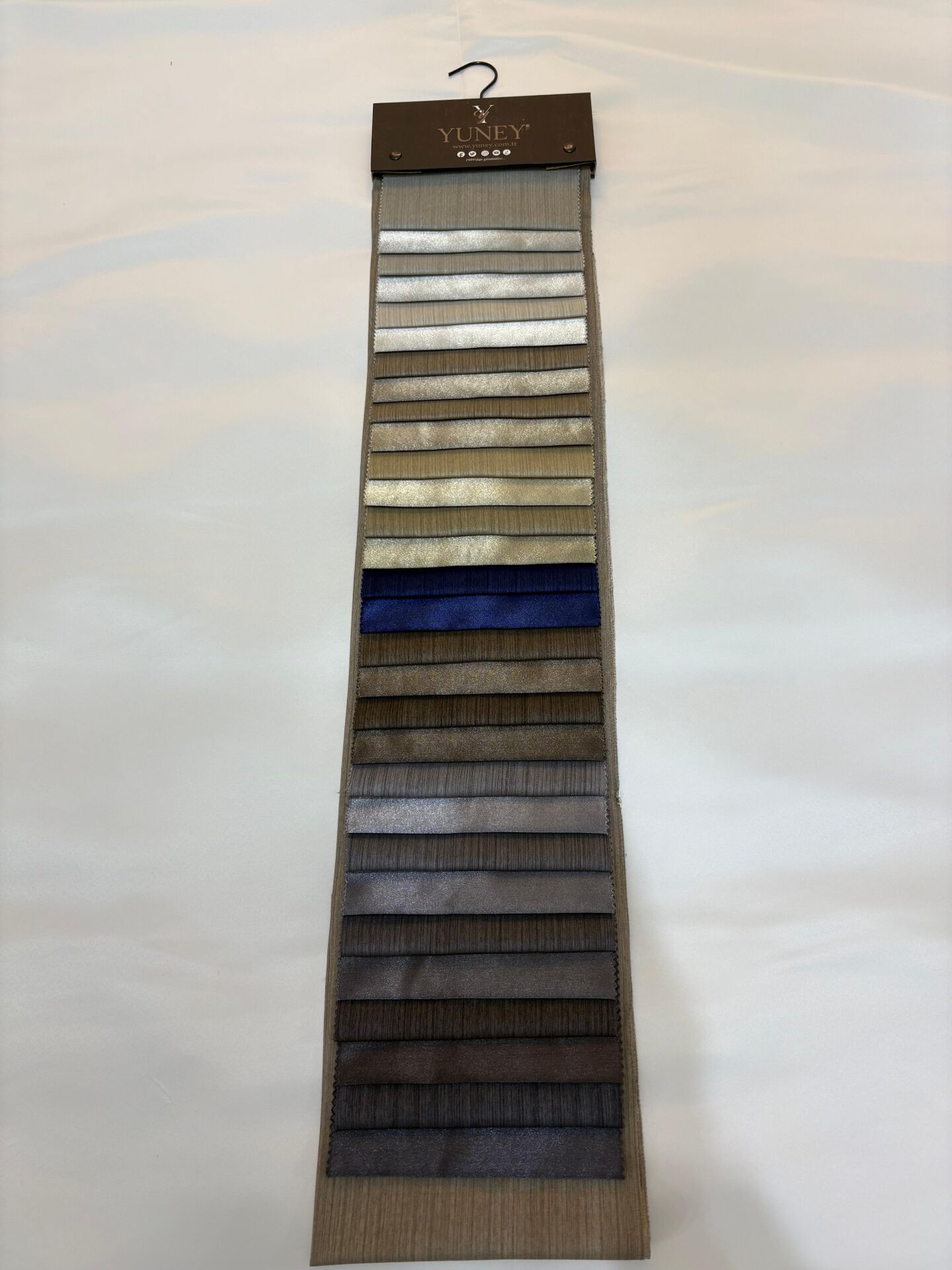 İpek Saten Fon Perde Kartela